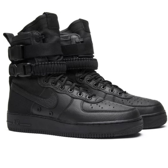 Airforce One Triple Black - Picture 1 of 4